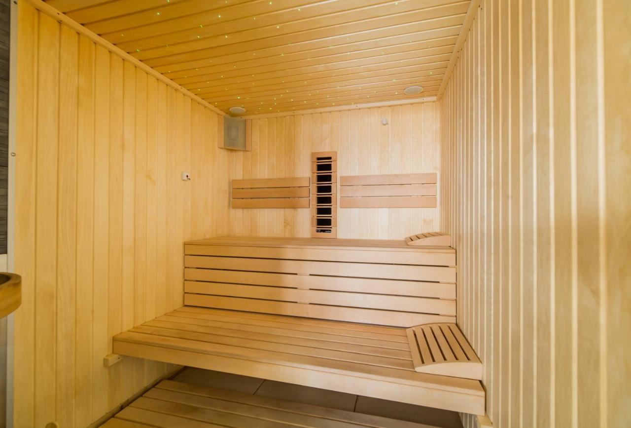 Summer Studio Spa n Pools ALEZZI beach resort Năvodari Zewnętrze zdjęcie